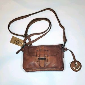 Authentic harbour 2nd cross body purse